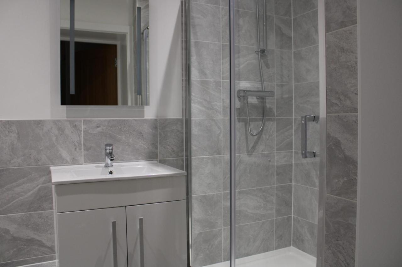 No 10 @Short Stays Basingstoke Eksteriør bilde